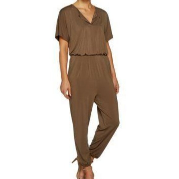NWOT Lisa Rinna Petite Dolman Sleeve Knit Jumpsuit Dark Clay Size Petite Small - Picture 1 of 1